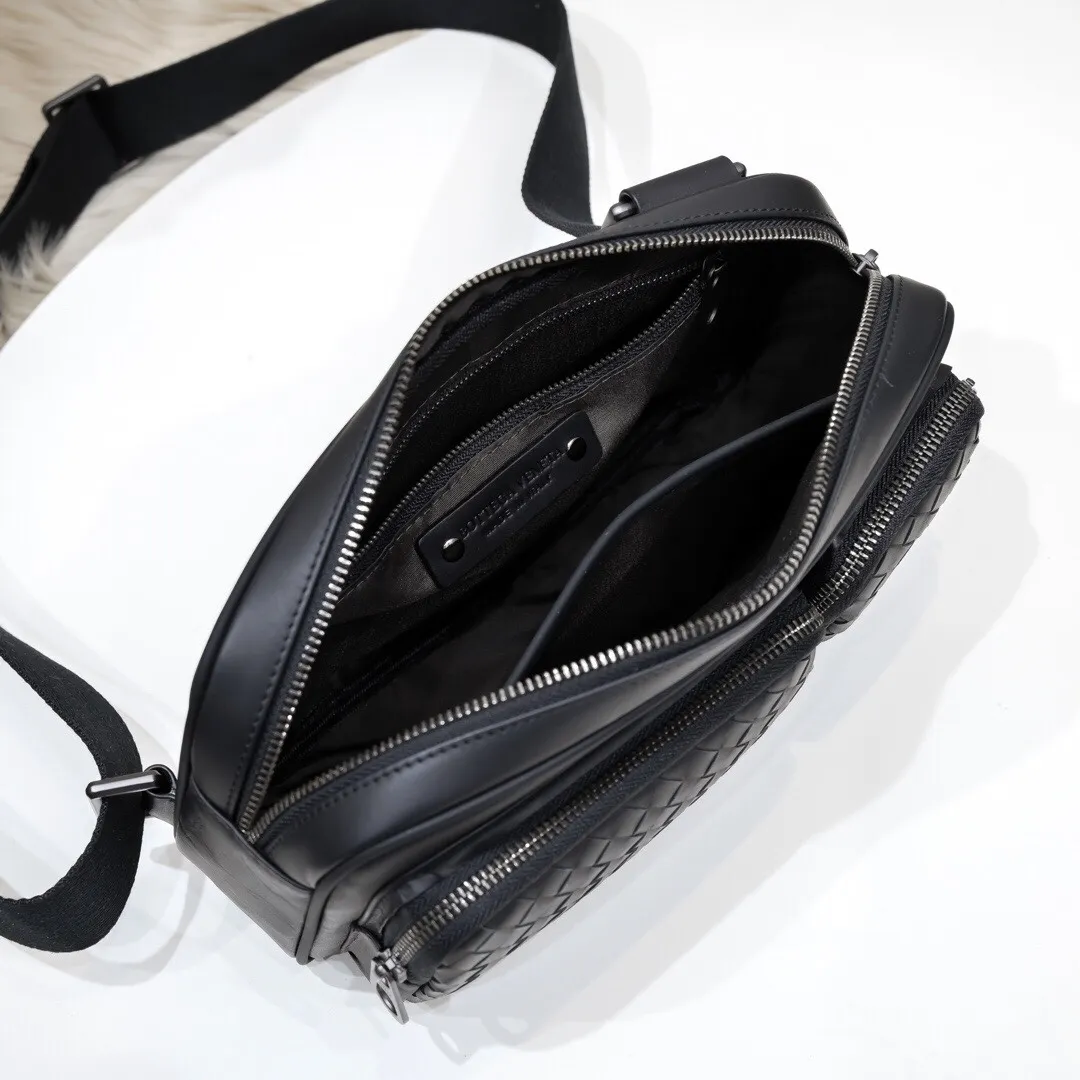 All categories 💚 Top version men’s bags 💚 BV 2024 new BV crossbody bag